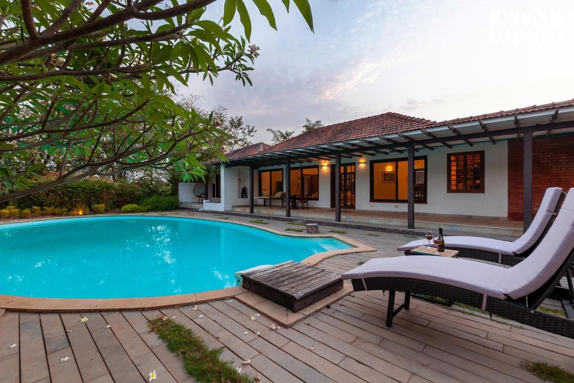 Wander Beyond By Stayvista - Featuring A Bali-Themed Abode And A Refreshing Swimming Pool Алибаг Экстерьер фото